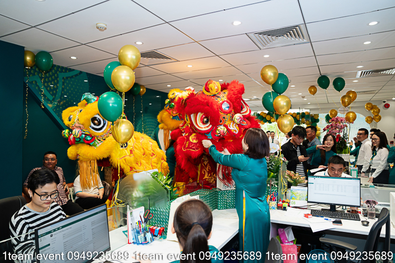 tổ-chức-sự-kiện-khai-trương-hồ-ch&iacute;-minh-grand-opening-0949235689-11.jpg