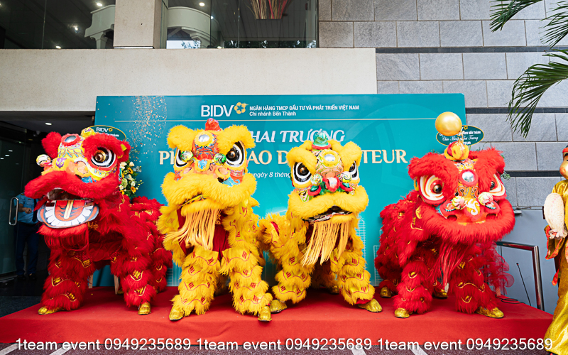 tổ-chức-sự-kiện-khai-trương-hồ-ch&iacute;-minh-grand-opening-0949235689-30.jpg