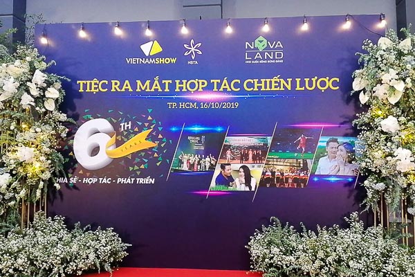 Thi công backdrop, background sự kiện